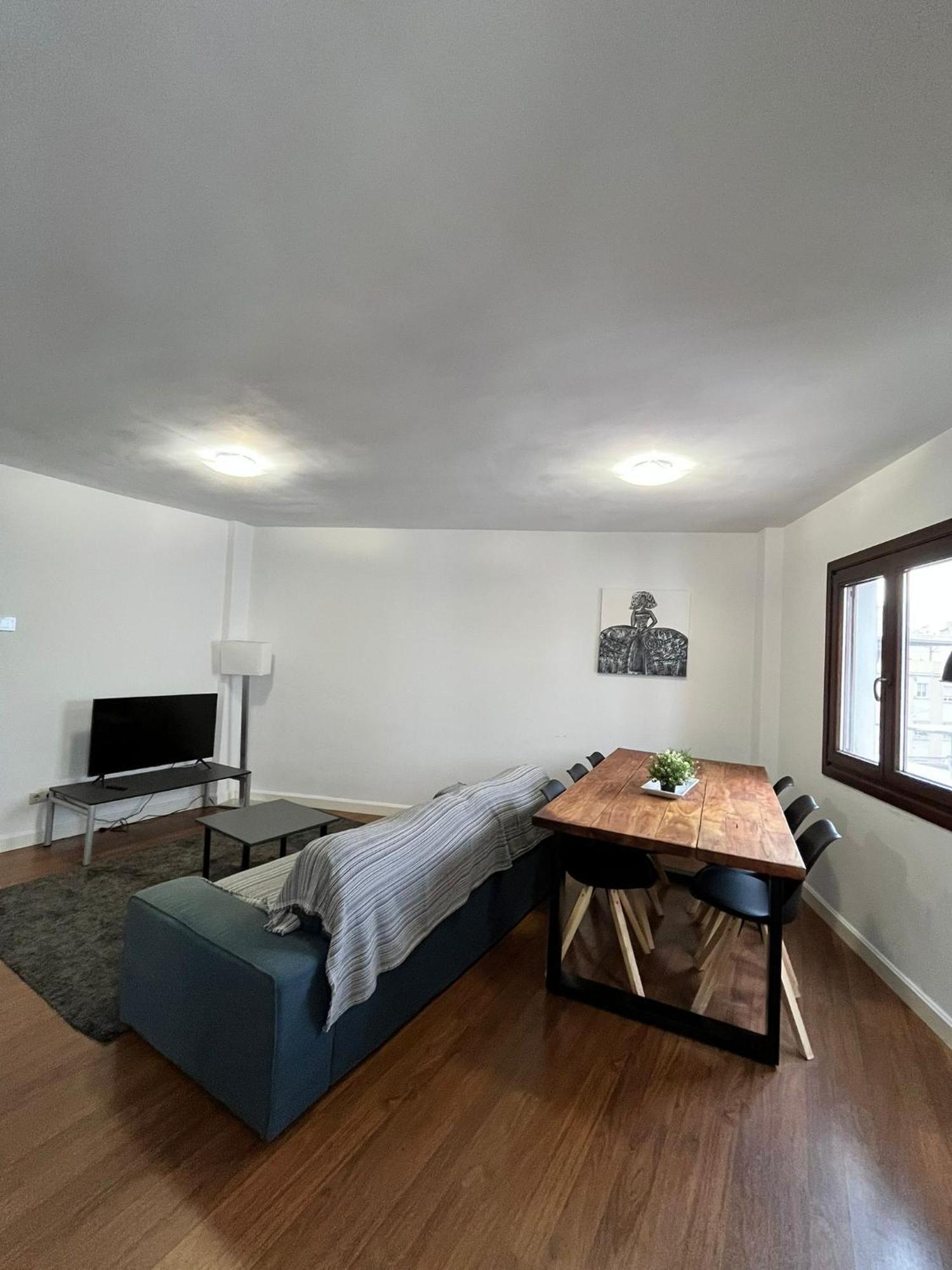 El Torcal Luxury Apartment With Free Parking Malaga Exterior photo