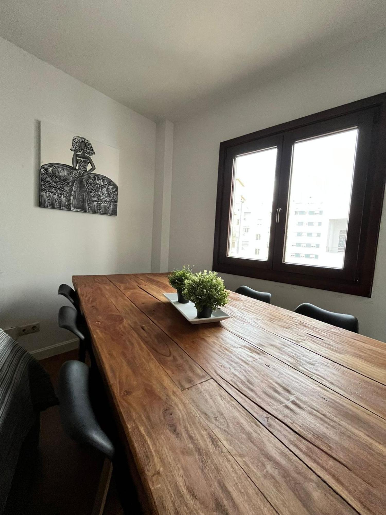 El Torcal Luxury Apartment With Free Parking Malaga Exterior photo