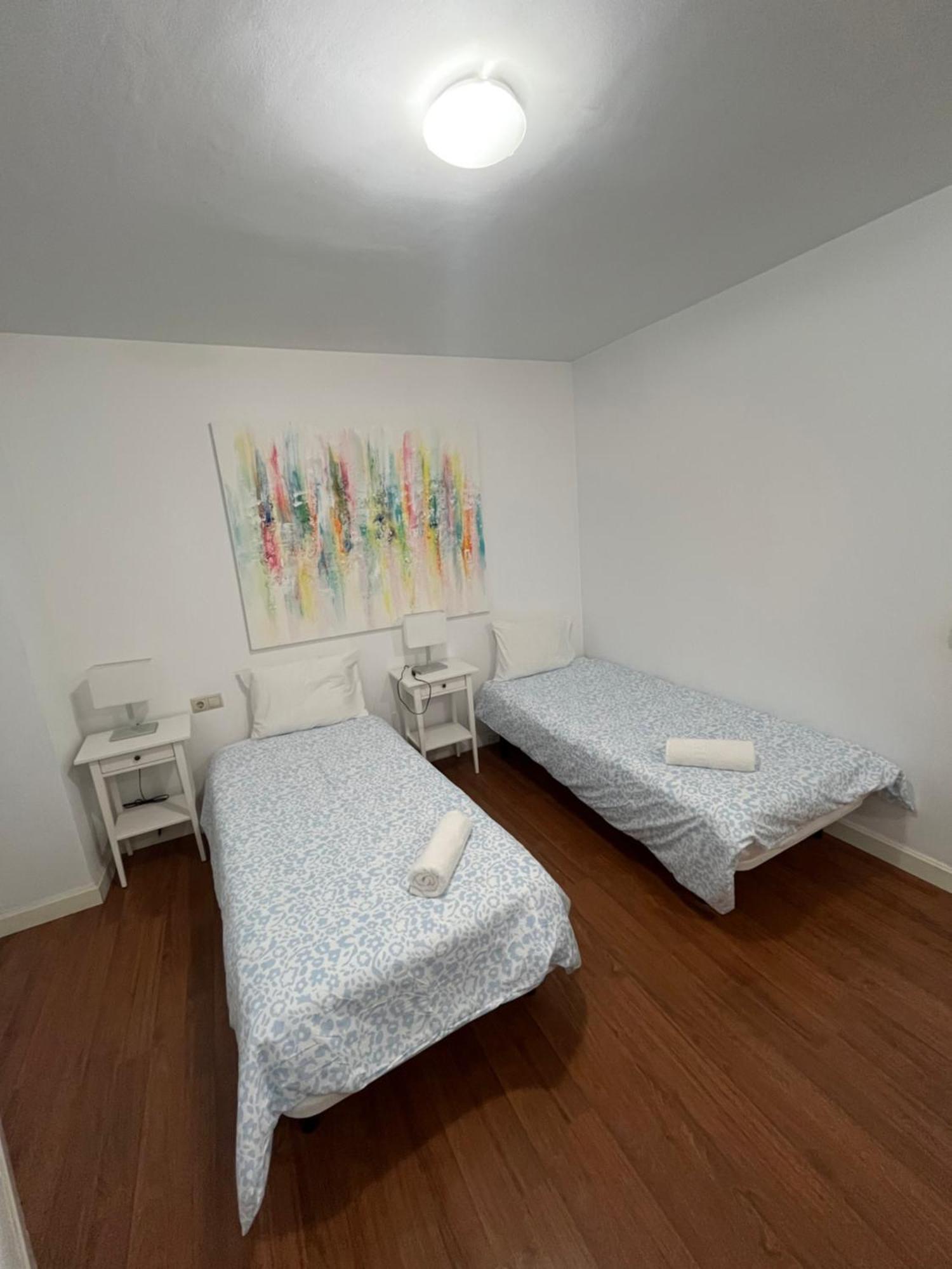 El Torcal Luxury Apartment With Free Parking Malaga Exterior photo